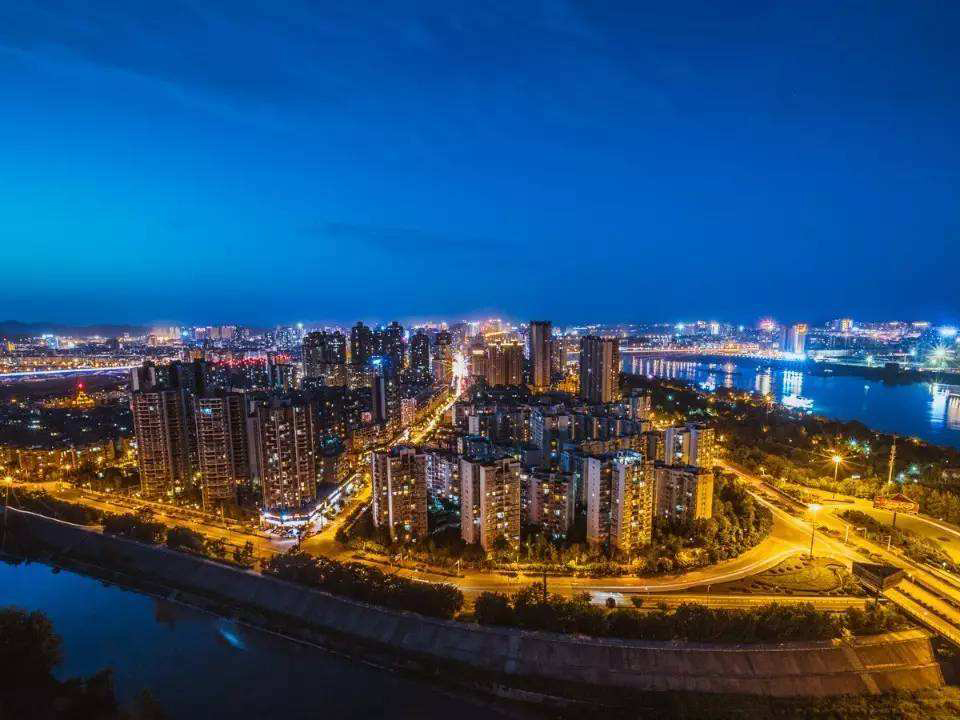 南充水務投資（集團）有限公司